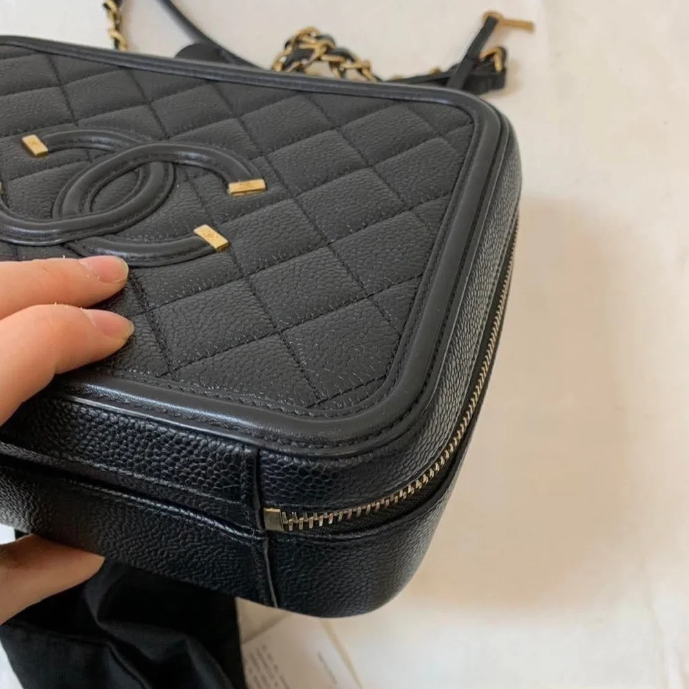 Black Caviar‎ Filigree Vanity Bag GHW EUC